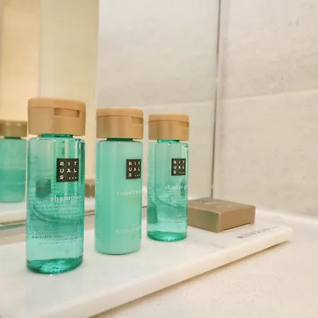 アパート The Margaret Stone Cross Mansion *