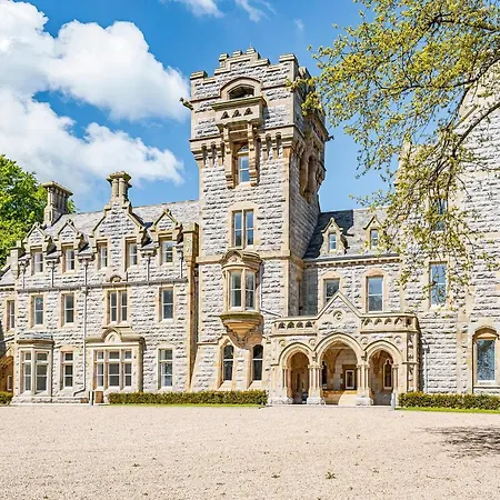 アパート The Margaret Stone Cross Mansion ウルバーストン