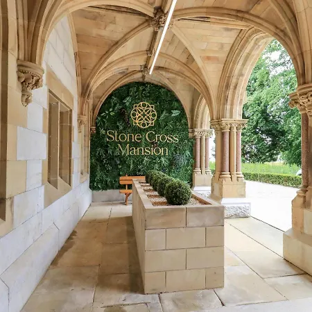 The Margaret Stone Cross Mansion ウルバーストン